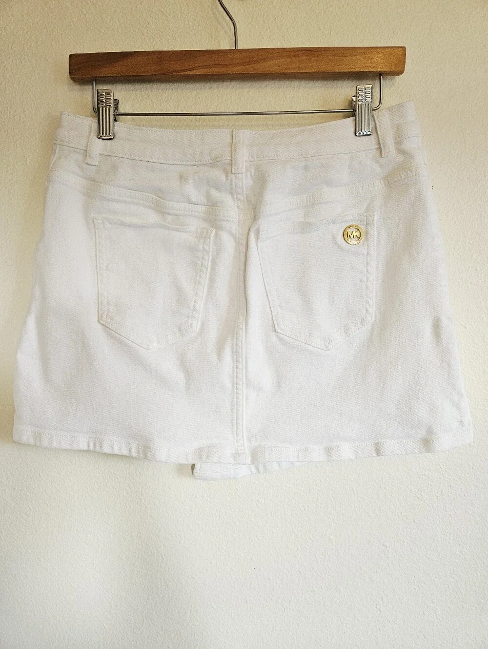 Michael Kors Classic White Button-Front Mini Skirt